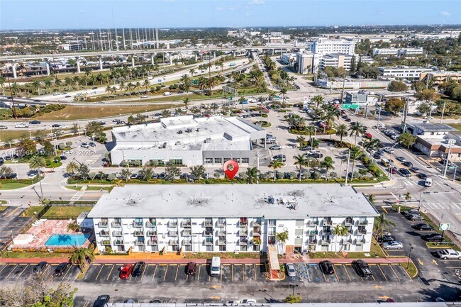Building Photo - 16450 NW 2nd Ave