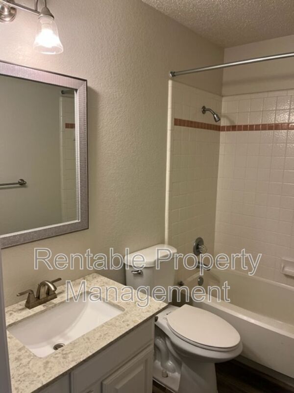 Building Photo - 6717 Copperwood Ct
