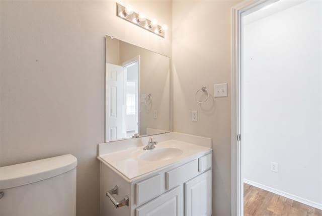 Building Photo - 9844 Meadow Rue Dr