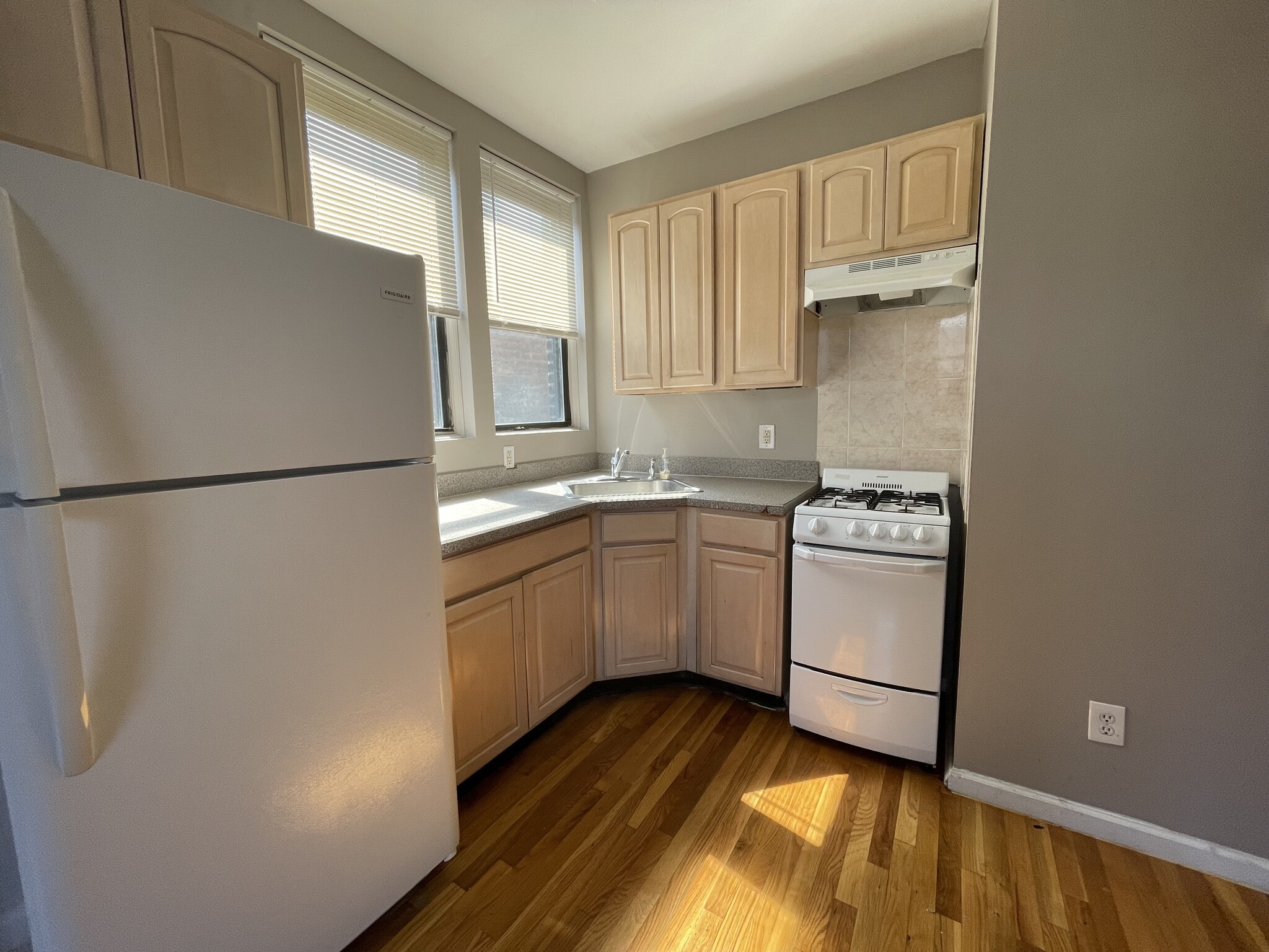 5110 Palisade Ave 6 - 5105 Palisade Ave