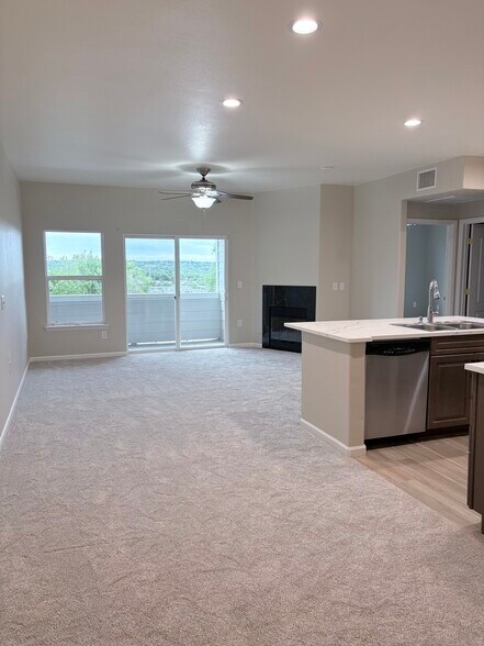 Building Photo - 10149 W 55th Dr