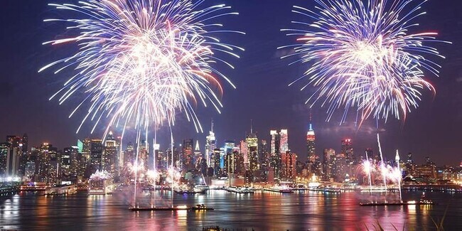 Building Photo - 7000 BLVD E