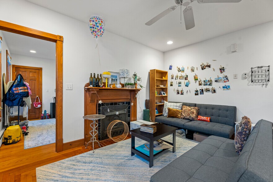 Building Photo - 35 Eld St