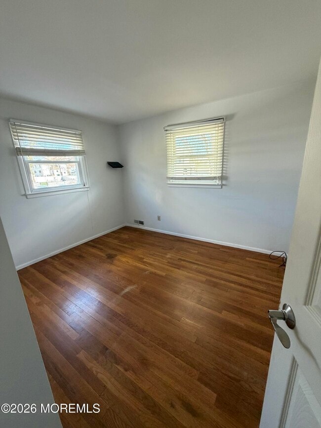 Building Photo - 6 Barbara Ln