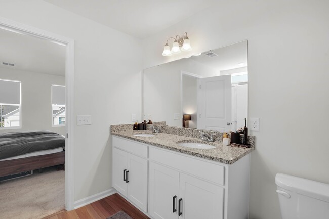 Building Photo - 1379 Waybridge Way