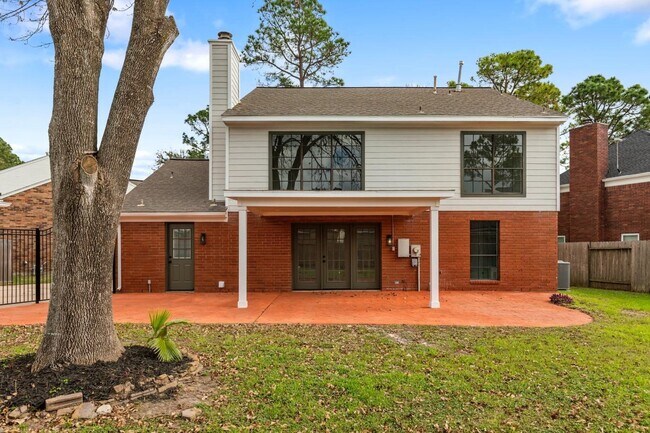 Building Photo - 15411 Robin Grove Ct