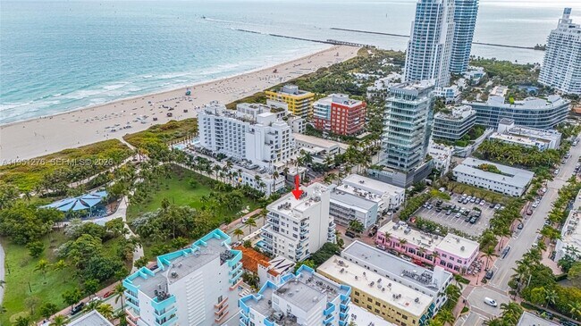 Building Photo - 200 Ocean Dr