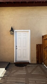 Building Photo - MiracleMile1468