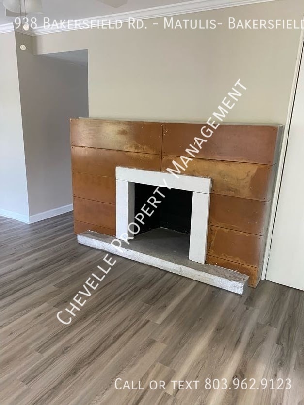 Building Photo - 938 Bakersfield Rd