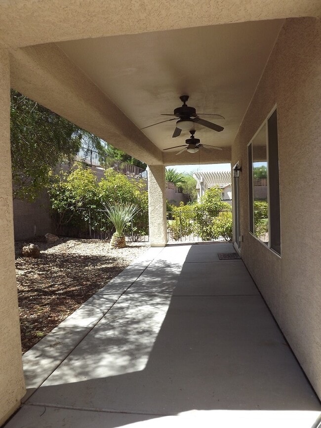 Building Photo - **WONDERFUL SINGLE STORY HOME IN 55+ "SUN CITY ANTHEM SOLERA!!"