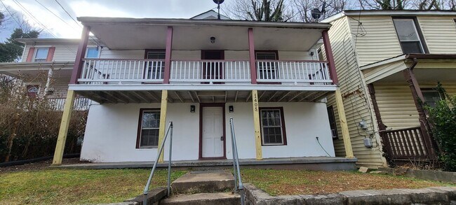 Primary Photo - 3BR, 1 BA Lynchburg Home