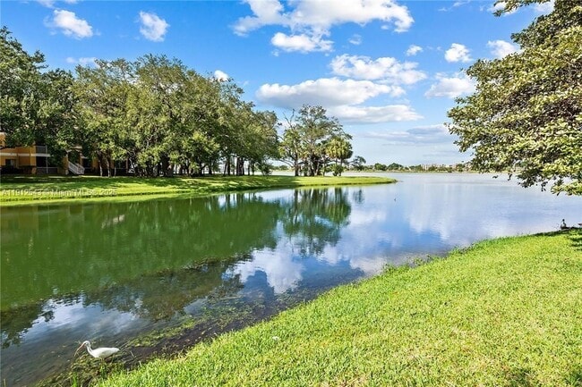 Building Photo - 2361 NW 33rd St