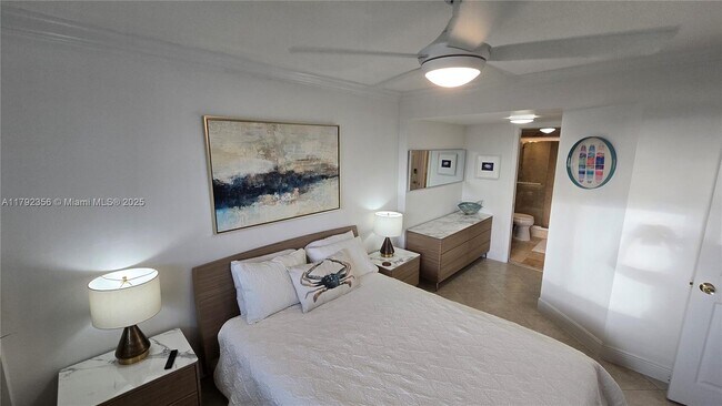 Building Photo - 401 Ocean Dr