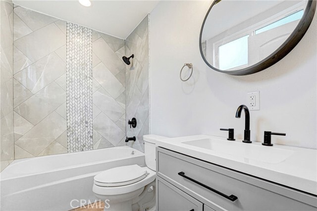 Building Photo - 400 W 109th St