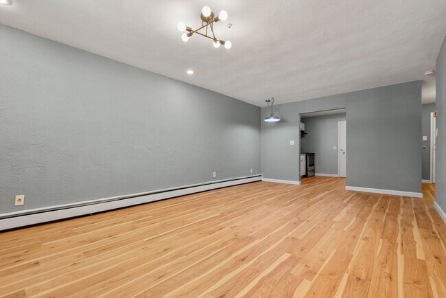 Building Photo - 595 Revere Beach Pkwy
