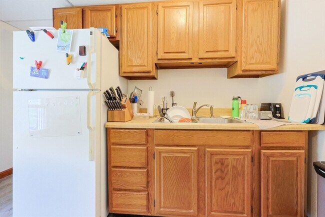 Building Photo - 31-33 Leicester St