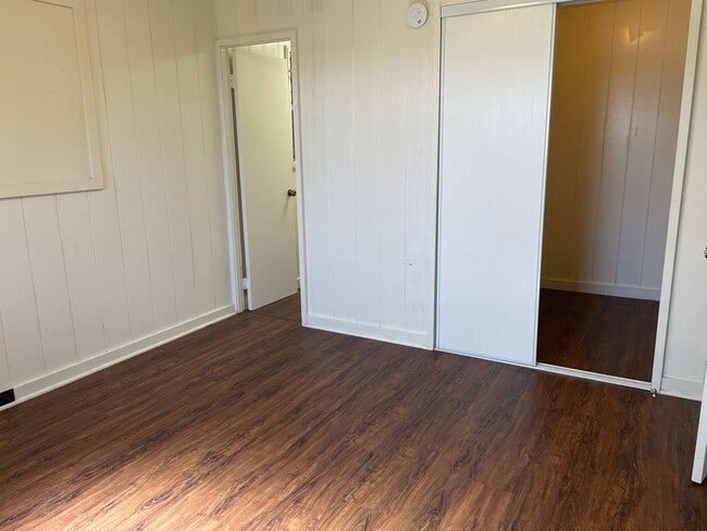 Building Photo - Aiea  - 4 Bedroom/2 Bath/1 Prkg - $2,800