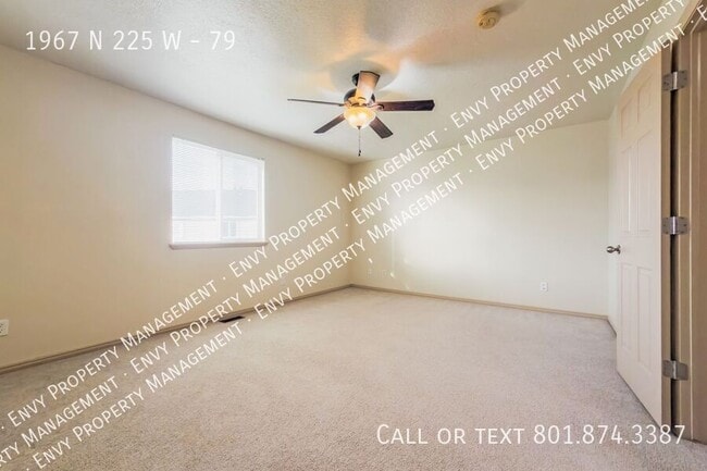 Building Photo - 1967 N 225 W