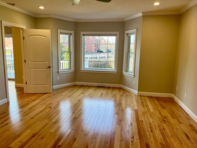 Building Photo - 41 Dexter Rd