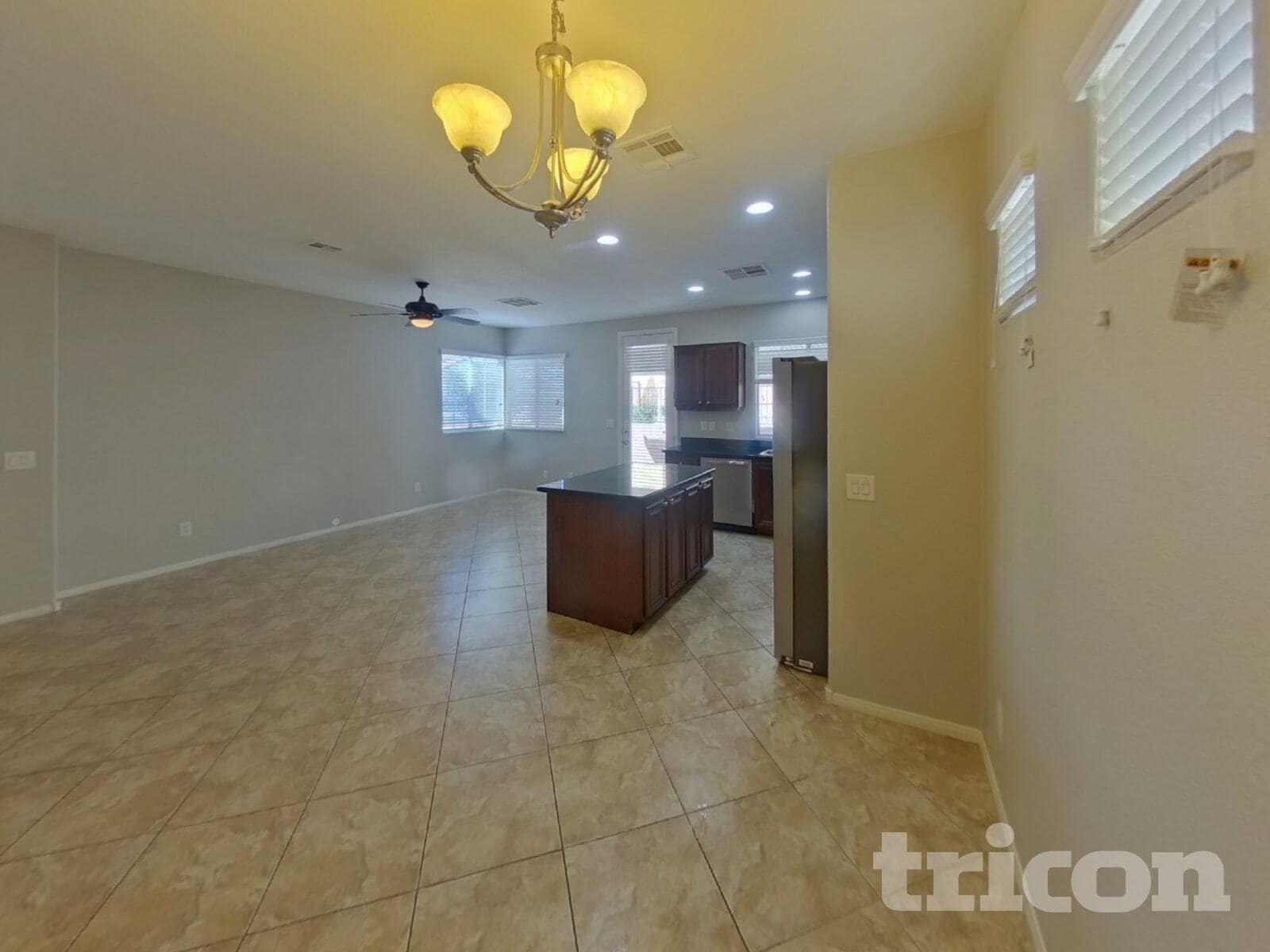 Building Photo - 3643 Sanwood St