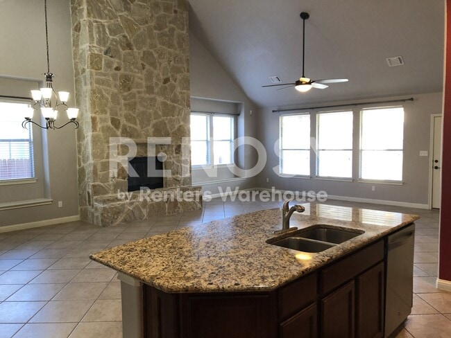 Building Photo - 19421 Brent Knoll Dr
