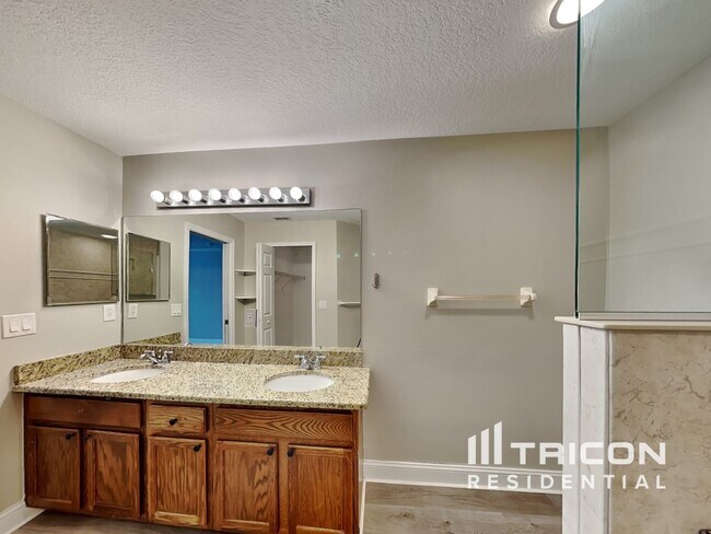 Building Photo - 2905 Forester Ct
