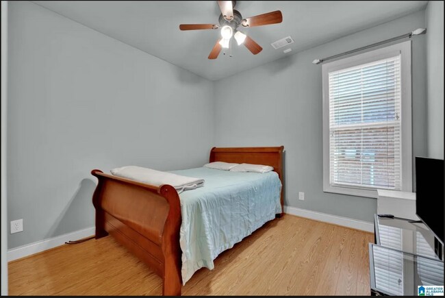 Building Photo - 2015 River Birch Way