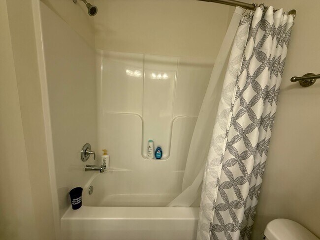 Building Photo - 3153 Horizon Rd