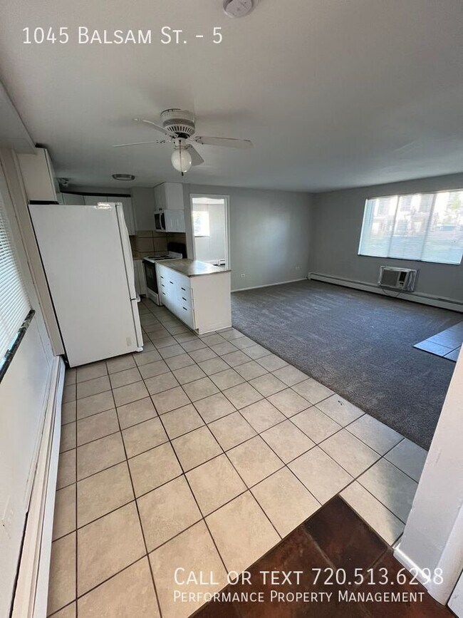 Building Photo - 1045 Balsam St