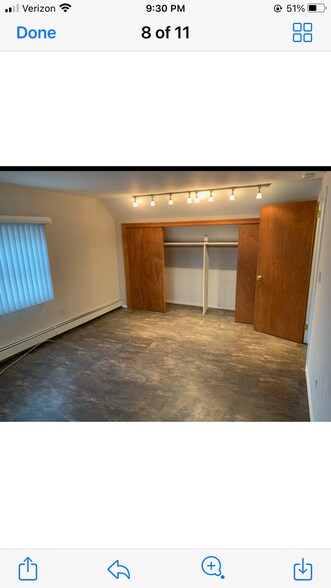 Building Photo - 2 Carriage Ln