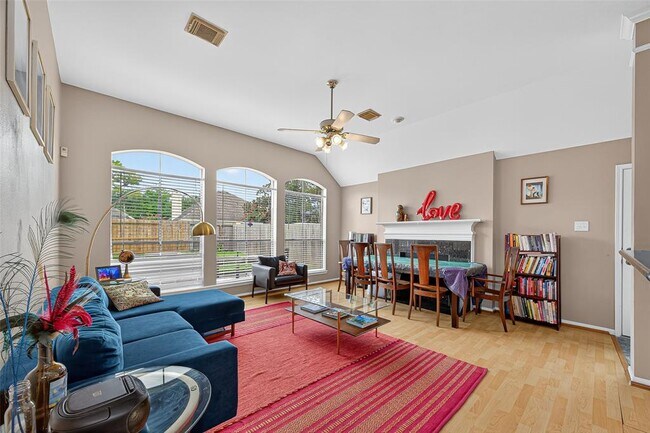 Building Photo - 14015 Loch Creek Ct
