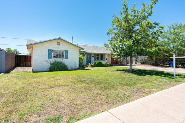 Building Photo - Greeat Single family home in Tempe! Close to ASU!