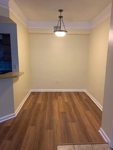 Building Photo - 9873 Baywinds Blvd