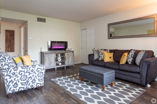 Floorplan - Cedarbird Point Apartments