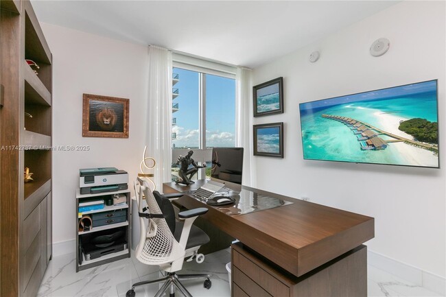 Building Photo - 300 Sunny Isles Blvd