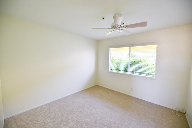 Building Photo - Charming 3 Bedroom, 2.5 Bath Home in Marbl...