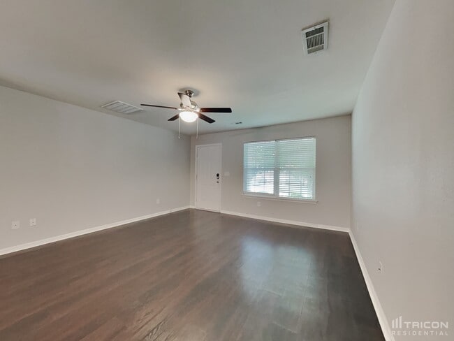 Building Photo - 4312 Houldsworth Dr