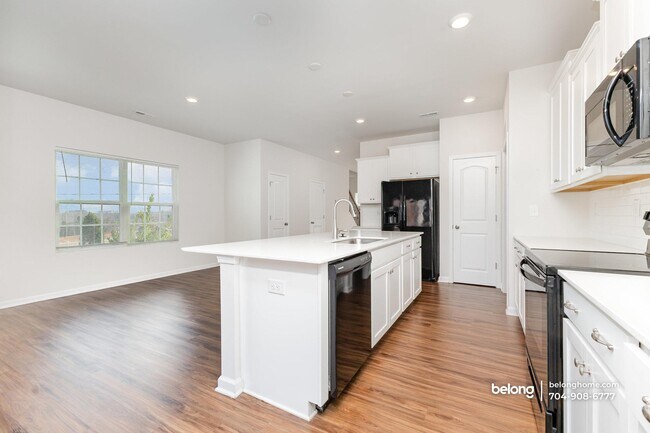 Building Photo - 3629 Cerelia Ln