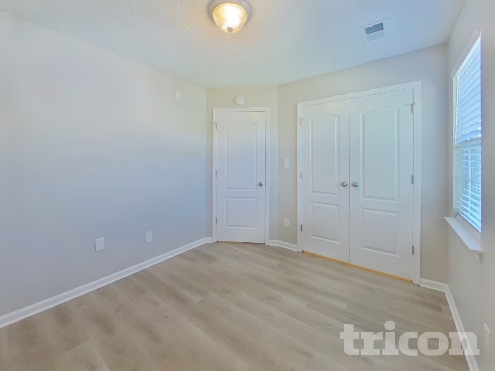 Building Photo - 929 Corvus Ct