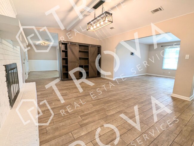 Building Photo - Coming Soon in Pleasant Grove