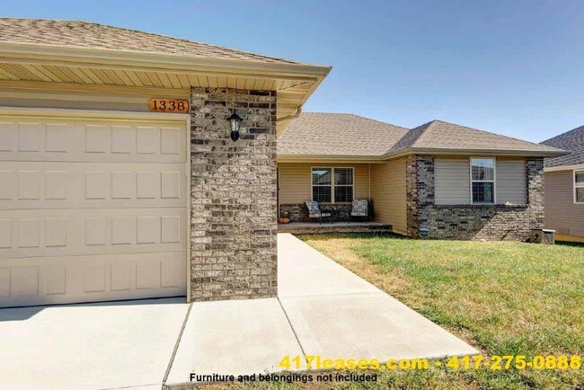 Building Photo - 1338 Marseilles Ave