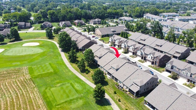 Building Photo - Stunning Townhome in Foxland Harbor – Golf & Lake Community