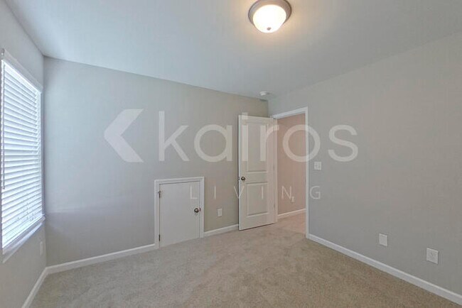 Building Photo - 155 Williams Ln