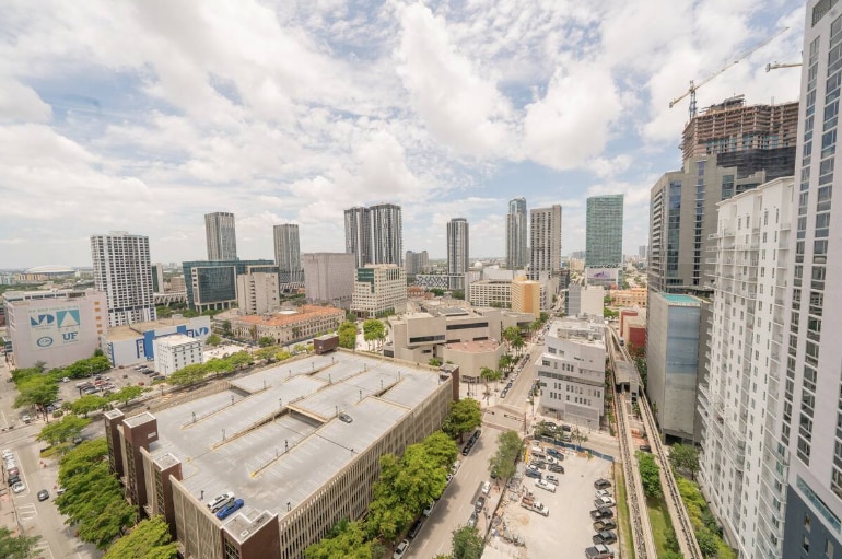 Building Photo - 133 NE 2nd Ave