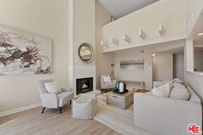 Building Photo - 2677 S Centinela Ave