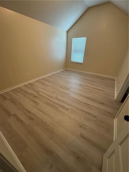 Building Photo - 852 Nevis Way
