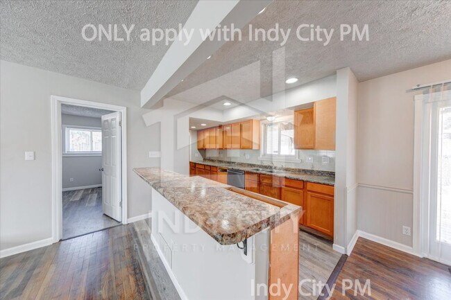 Building Photo - 5120 Reeder St