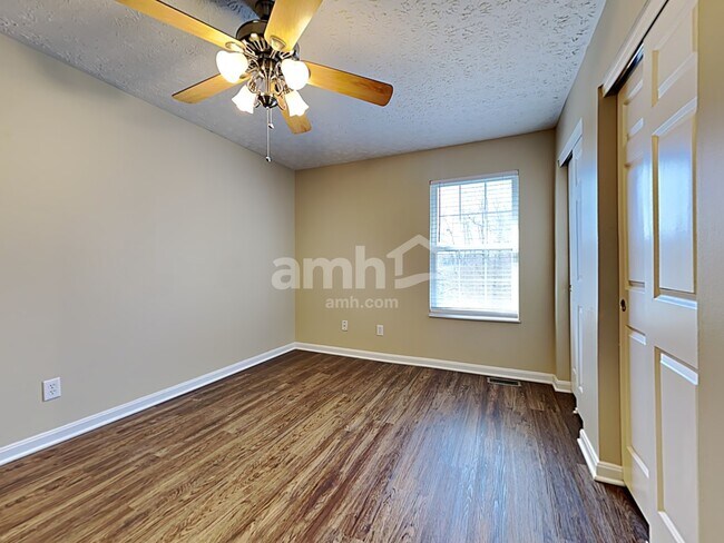 Building Photo - 265 Red Cedar Ct