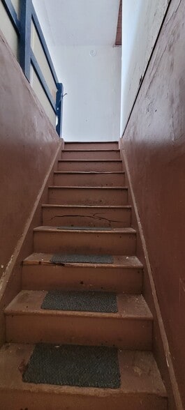 Building Photo - 164 DuPont St