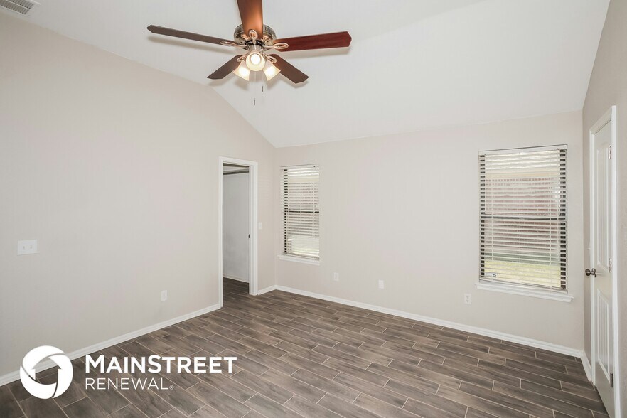 Building Photo - 2605 NW 162nd St